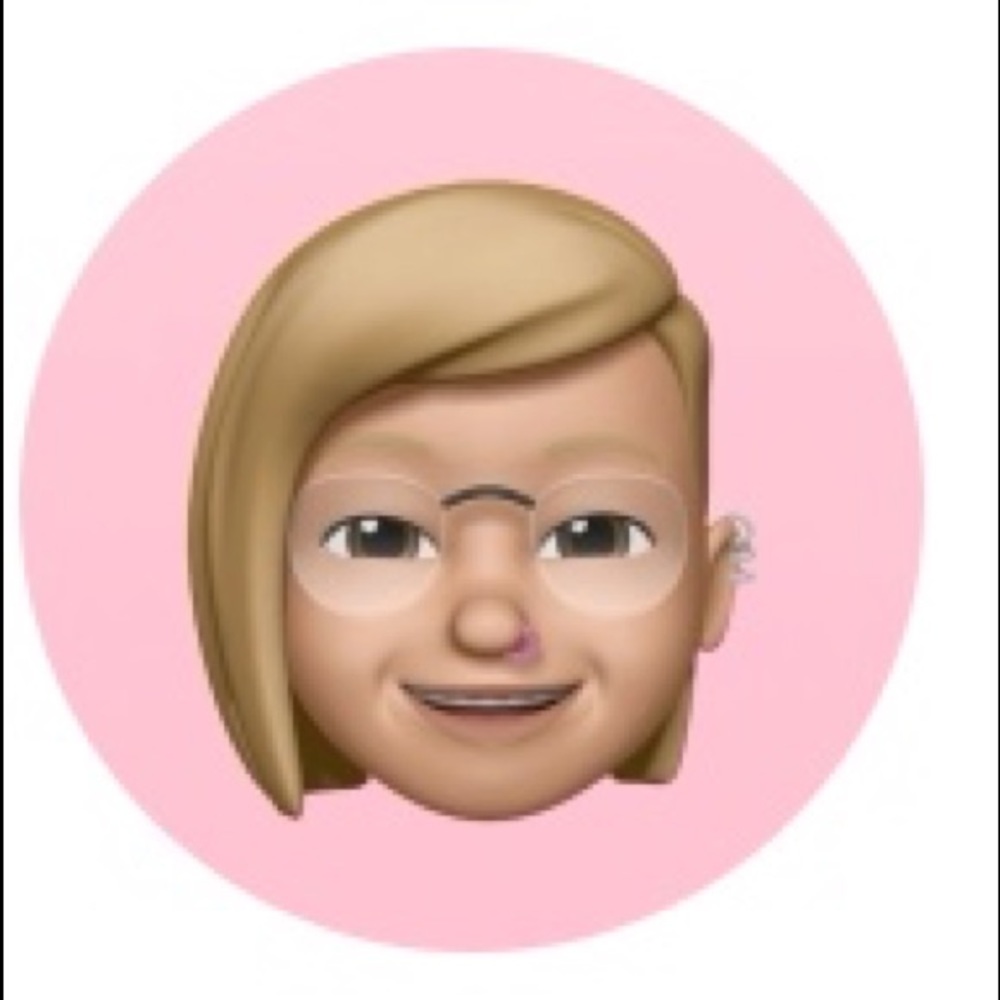 Meet your Posher, Chloe